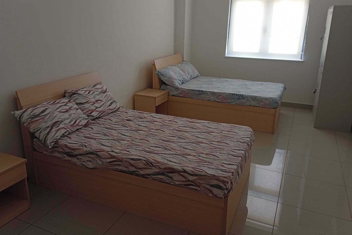 Chambre Confort double ou avec lits jumeaux, vistas al desierto | Coffre-fort, accĂšs au Wi-Fi (inclus)