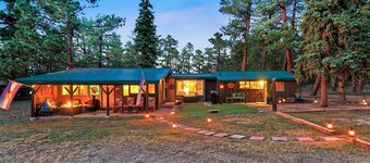Cowboy Cabin Ranch - 14 Acres - Pet Friendly - Views