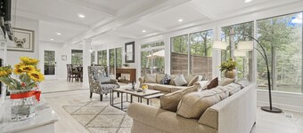 Private Deck Retreat Near Atlanta Attractions