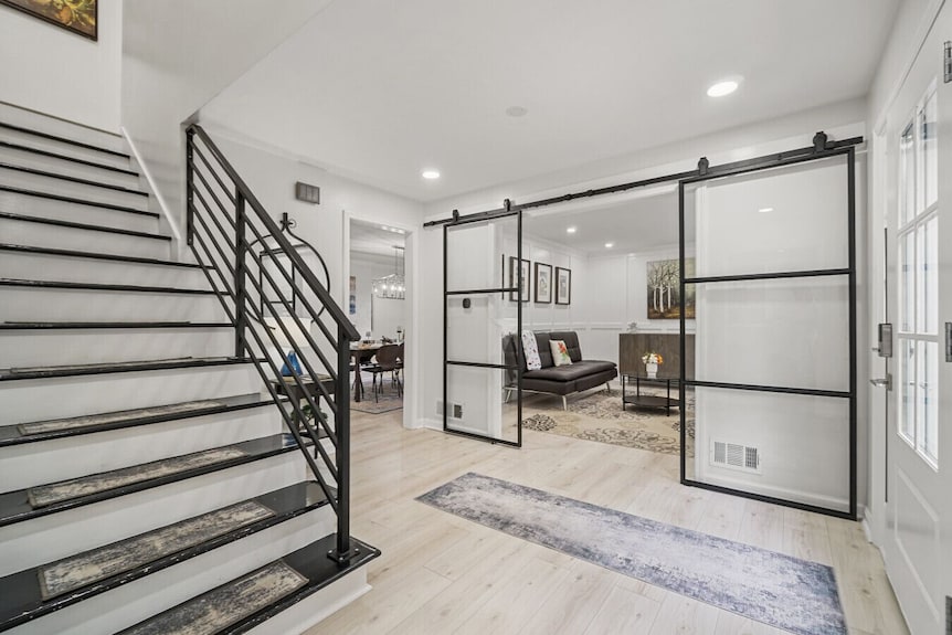 Private Deck Retreat Near Atlanta Attractions - 매리에타
