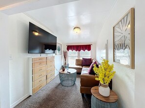 Smart TV, offices