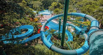 Top Location Finca in San Jerónimo: Pvt Pool, Starlink, Quebrada, Nr Tamarindos