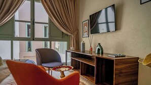 Ảnh chưa phân loại, 5 trong số 53 ảnh, nút