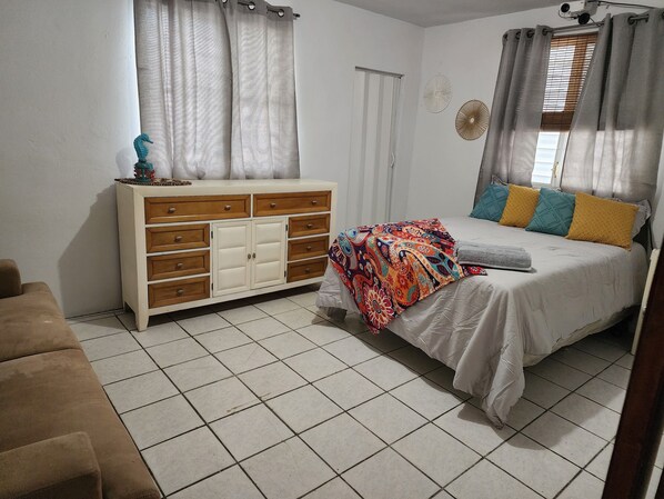 3 chambres, Wi-Fi gratuit, draps fournis