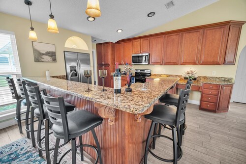 New 2 miles 2Mayo Clinic Intracoastal water views Mins to JaxBeach