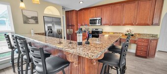 New 2 miles 2Mayo Clinic Intracoastal water views Mins to JaxBeach