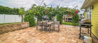 New 2 miles 2Mayo Clinic Intracoastal water views Mins to JaxBeach