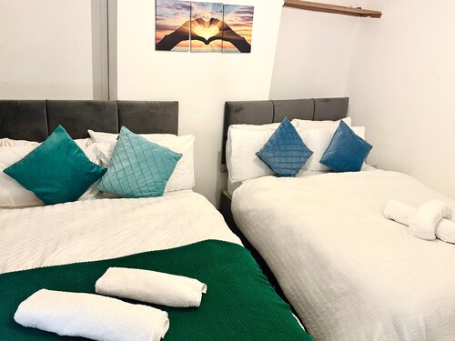 Cosy Leicester Apartment With 2 Bedrooms