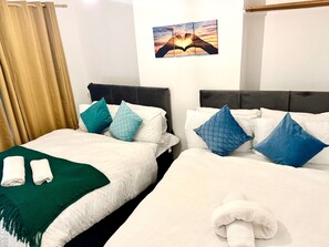 2 ห้องนอน, Wi-Fi ฟรี, ผ้าปูที่นอน