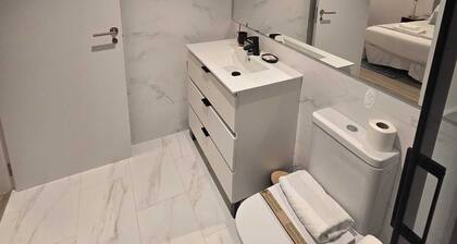 Modern and comfortable studio in Madrid - Calle Cicerón
