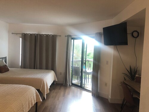 Universal-Disney Dream Spacious Studio - Enclave 1211