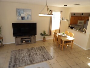Interior - Big Beautiful 4 Bedroom in Regal Palms Resort (Davenport)