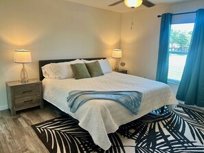 8 bedrooms, desk, iron/ironing board, travel cot