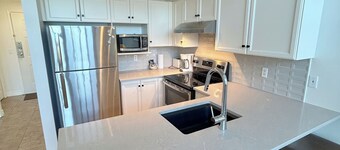 Penthouse Suite on Golf Course - 308