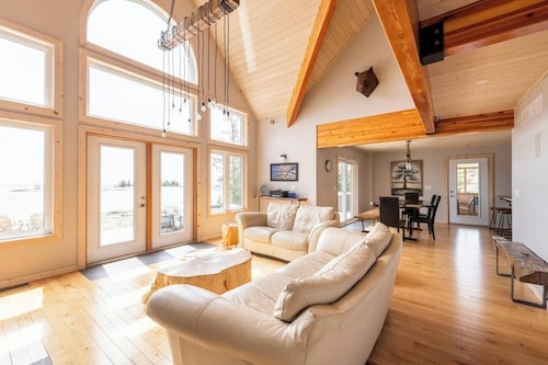 Custom Designed Cottage on Lake Huron