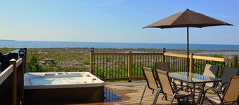 Custom Built Craftsman Cottage on Lake Huron
