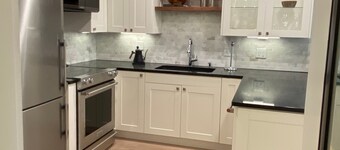 Luxurious 2-Bedroom Condo in Centerville Furnished by Ralph Lauren