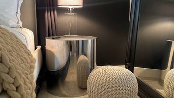 2 chambres, fer et planche Ă repasser, Wi-Fi, draps fournis