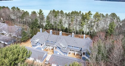 Burt Lake / Burt View Condo: Luxury Waterfront Comfort