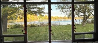 4-season chalet  middle of nature on the edge of private lake with panorama view
