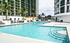 Pool - Bayside | Spacious | Gym+View | 10 min Wynwood (Miami)