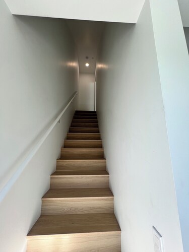 Charming fully furnished new studio, Downtown Sacramento