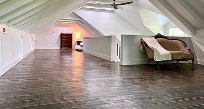 Farmhouse and Private Pickleball Court on 27 Acres in Countryside Retreat