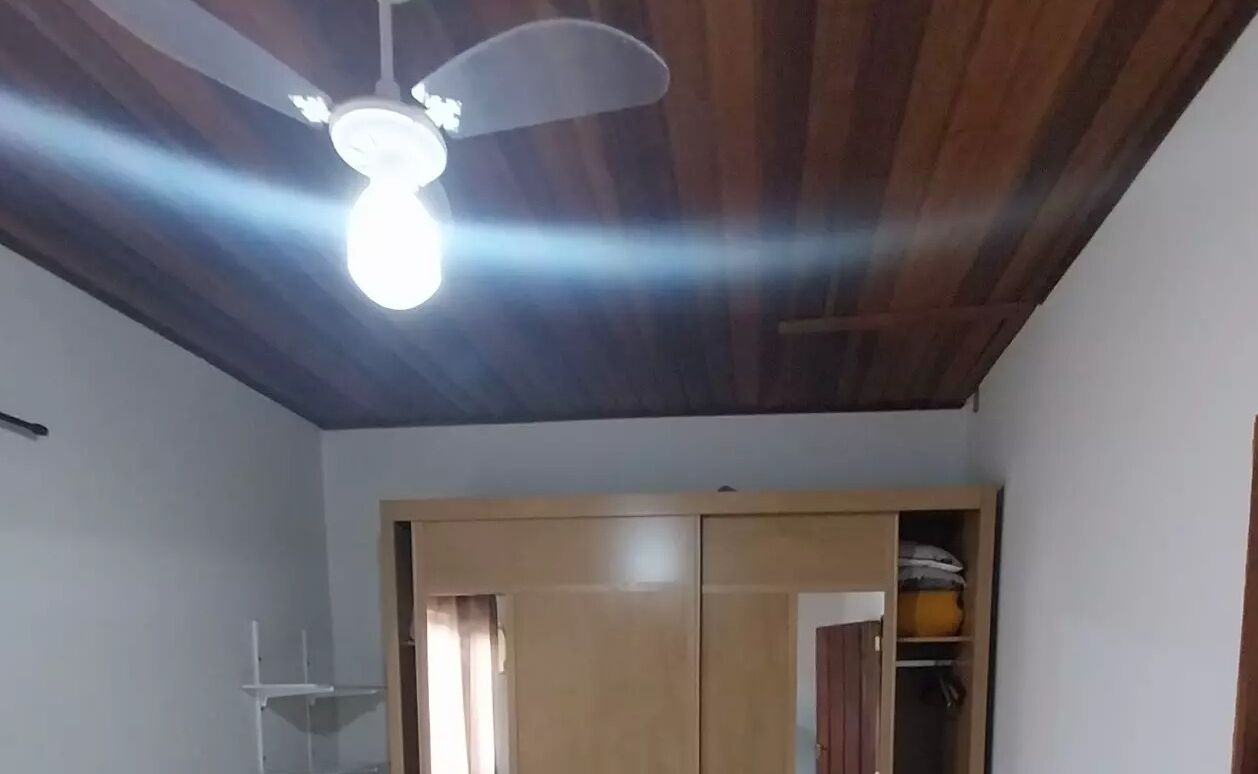 2 Schlafzimmer, Schreibtisch, Bügeleisen/Bügelbrett, kostenloses WLAN