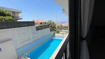 Studiosuite – basic | Basseng | Utendørsbasseng