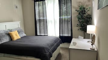 2 bedrooms, iron/ironing board, free WiFi, bed sheets