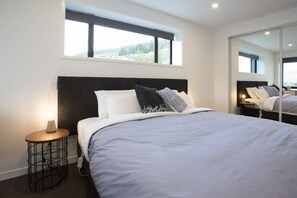 3 Schlafzimmer, Bügeleisen/Bügelbrett, WLAN