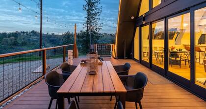 New! A-Frame with HotTub, Stargazing, EV Charging, Outdoor Games, King Bed