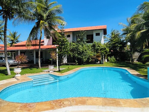Spacious hip house located only 5 min walk to the beach
