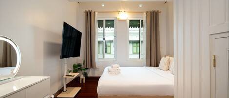 2 dormitorios, escritorio, wifi