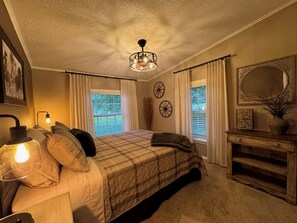 3 bedrooms, iron/ironing board, free WiFi, bed sheets