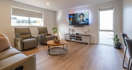 Brand New | Games Room | Family Home | Sleeps 6