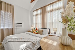 1 bedroom, iron/ironing board, WiFi