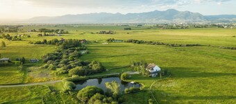 Bozeman Farm