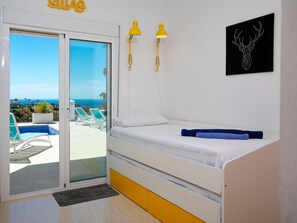 3 Schlafzimmer, Schreibtisch, Internetzugang
