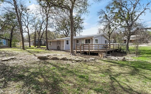 Charming Lake Whitney Retreat—Family Getaway or Fishing Trip Near Waco & Clifton