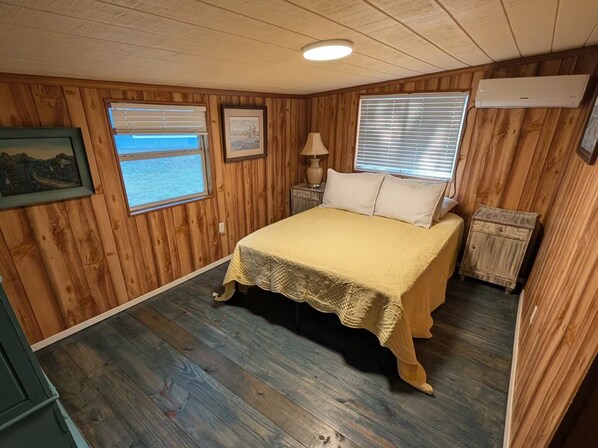 3 chambres, fer et planche à repasser, accès au Wi-Fi (inclus)