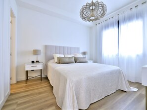 1 Schlafzimmer, Schreibtisch, Internetzugang