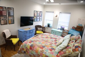 3 chambres, fer et planche à repasser, Wi-Fi, draps fournis