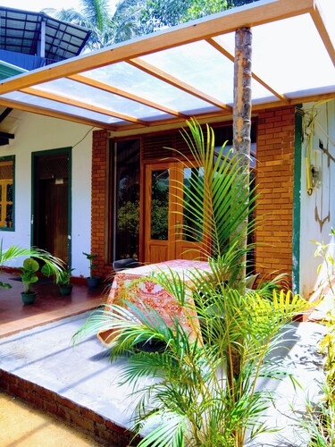 Calm and chill Beautiful Small Guest House.