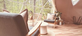 • TRANQUILITY DOME• OFFGRID GLAMPING RETREAT IN PRIVATE FOREST!