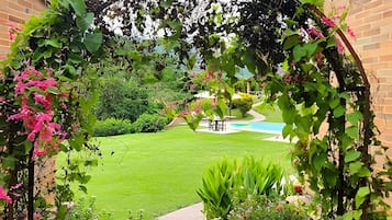 Chalet | Property grounds