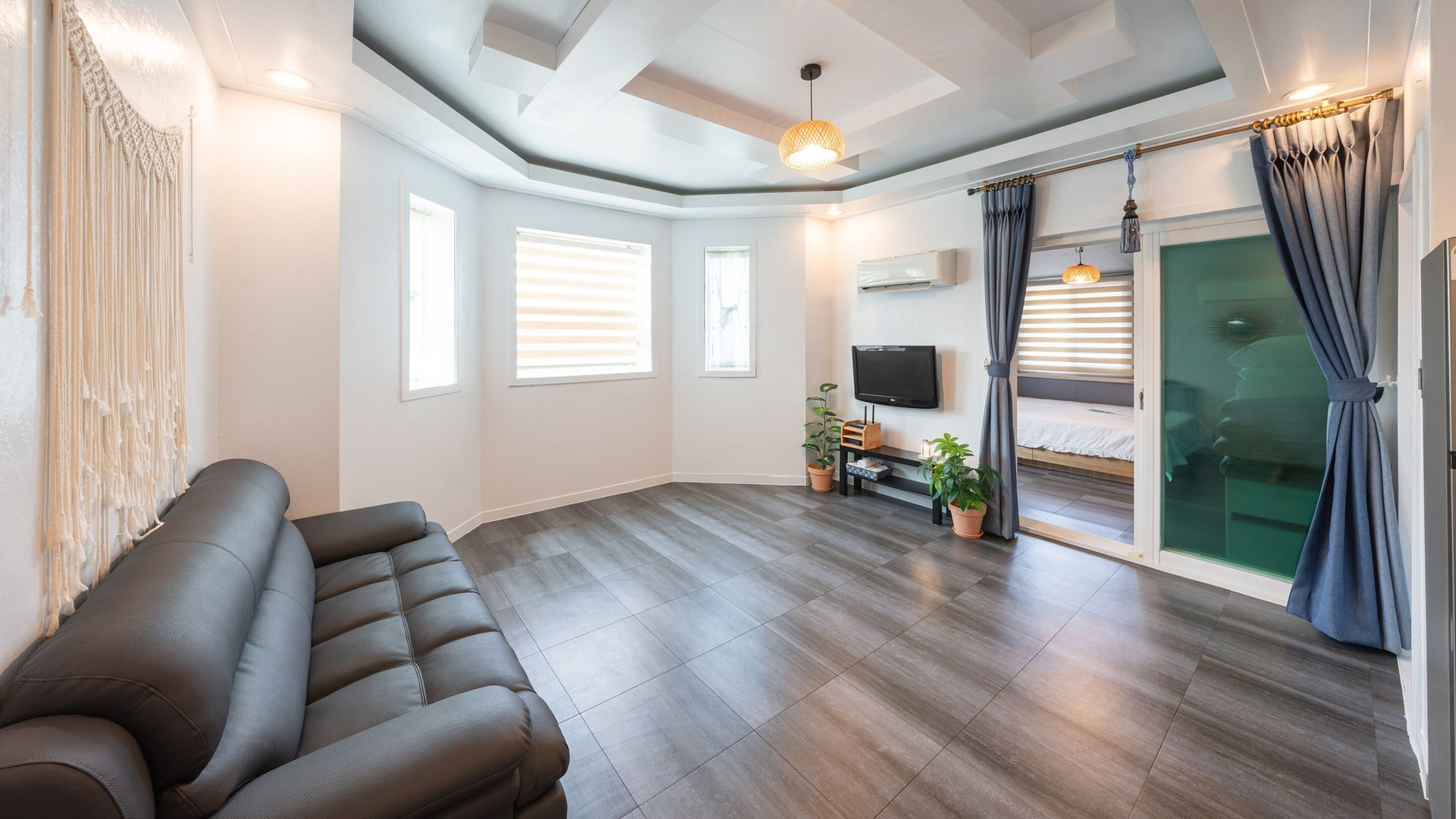 Basic Room, 1 Bedroom (Silver Sand) | 1 bedroom, free WiFi