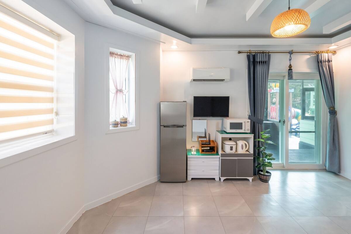 Habitación básica, 1 habitación (Jeongdeunbae) | 1 dormitorio y wifi gratis