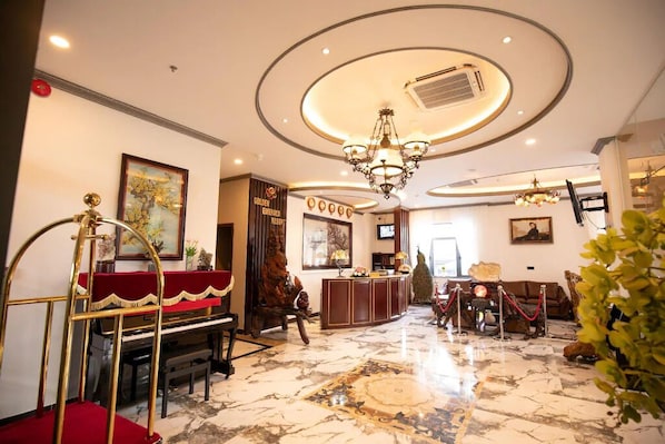 Reception - Golden Emerald Resorts (Ho Chi Minh City)