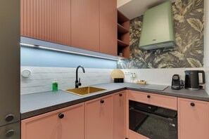 Studio Confort, balcon | Cuisine privée